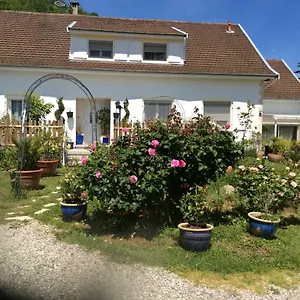 Et D'hotes Les Roses Thé Séjour chez l'habitant Hauterives