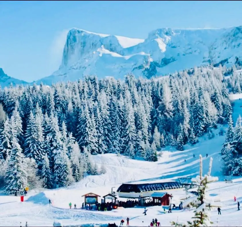 Exceptionnel Studio Le Petit Dortoir Wifi Parking Gratuit Vue Incroyable Sur Le Pic Au Pied Des Pistes De Superdevoluy Saint-Étienne-en-Dévoluy France